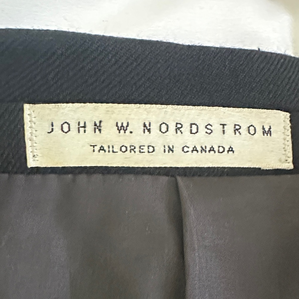 John W. Nordstrom Black and Gray Tailored Apparel
